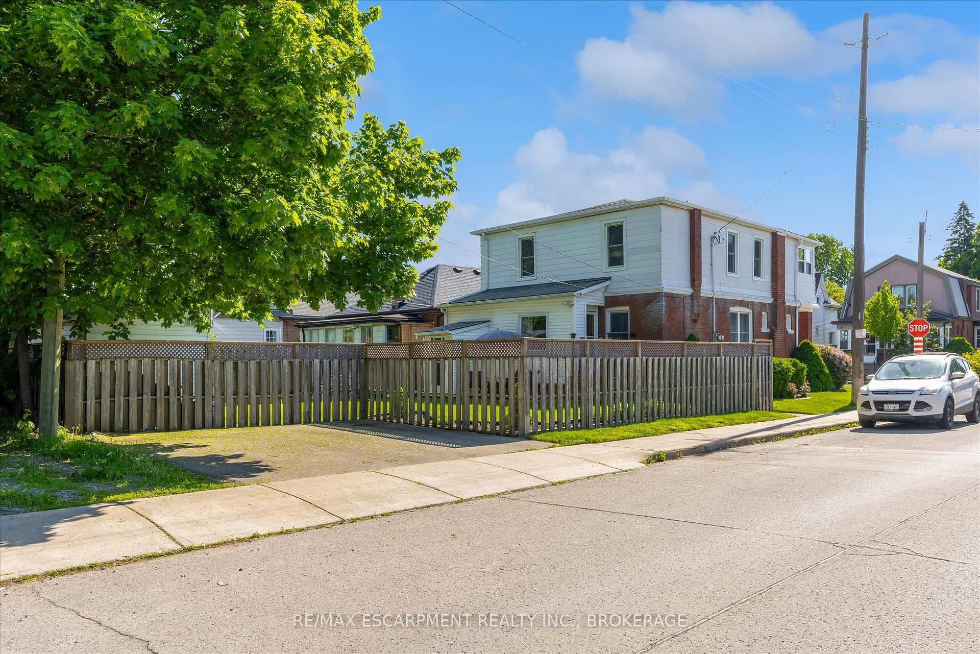 121 Edgemont Street photo 41