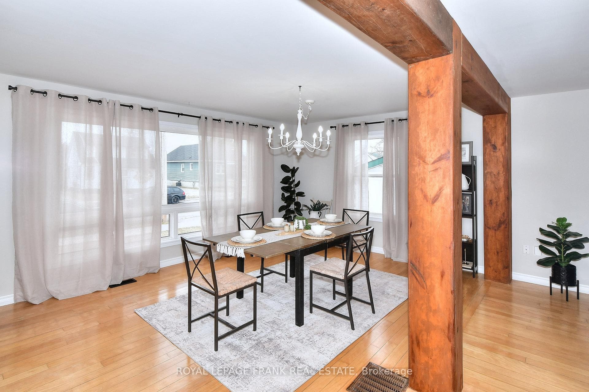475 Brioux Avenue photo 5