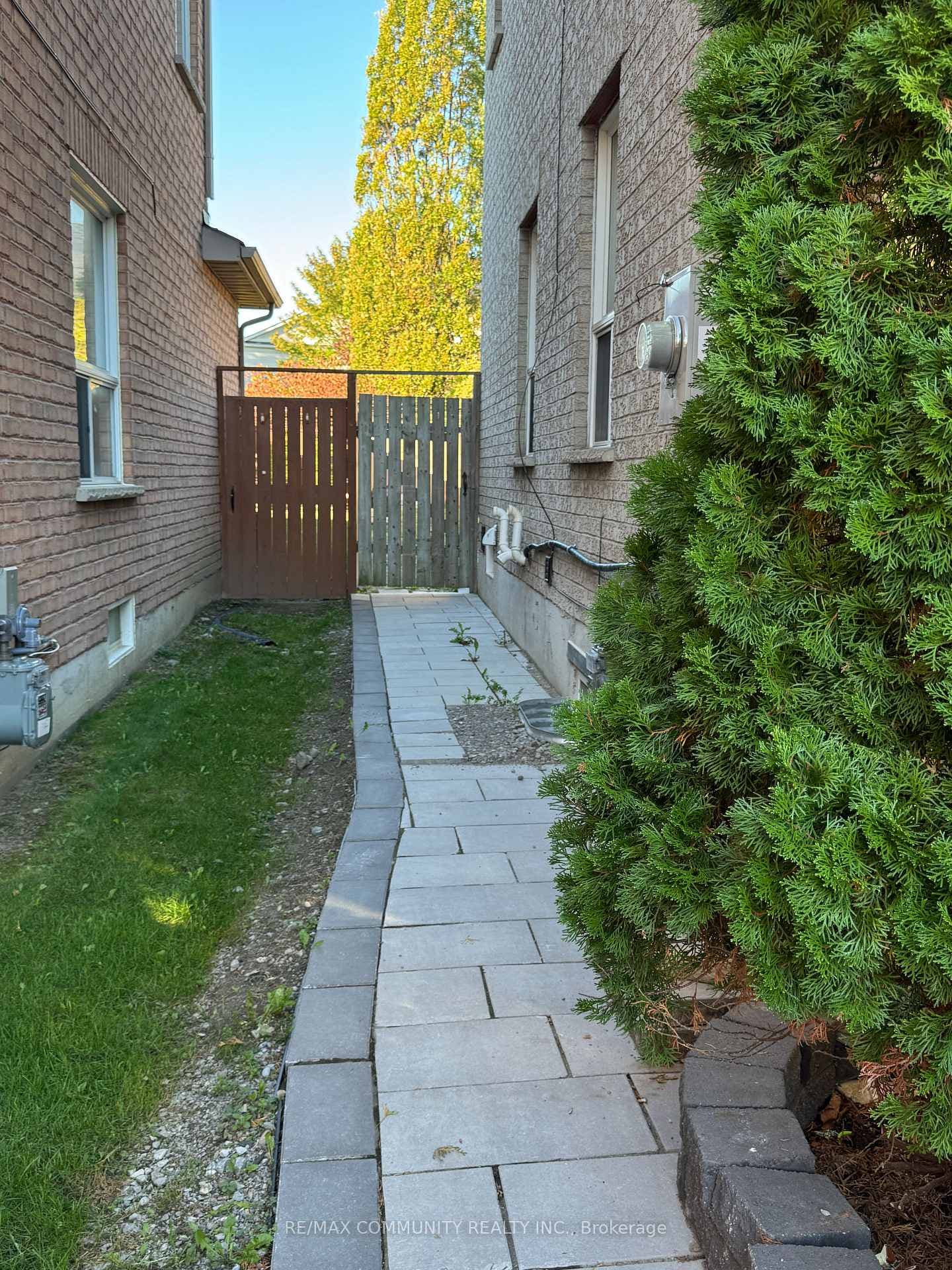 36 Foothill Street Unit Main photo 2