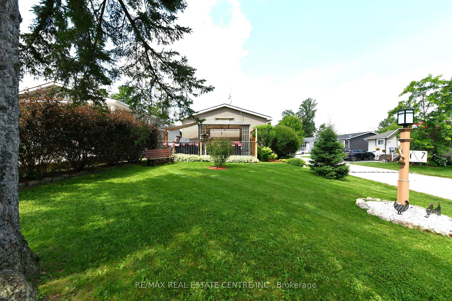 1429 SHEFFIELD Road photo 30