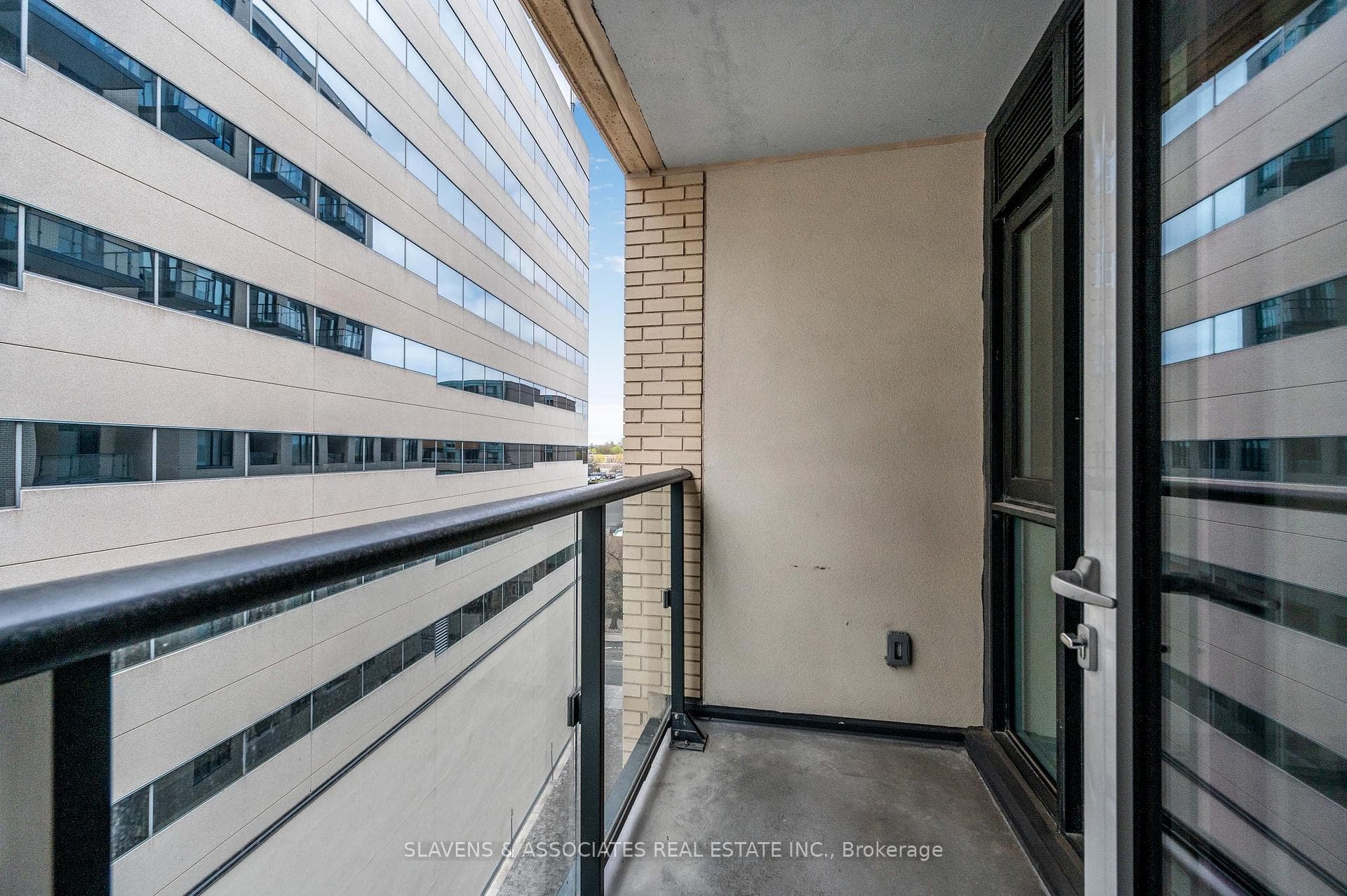 543 Richmond Street Unit 735 photo 24