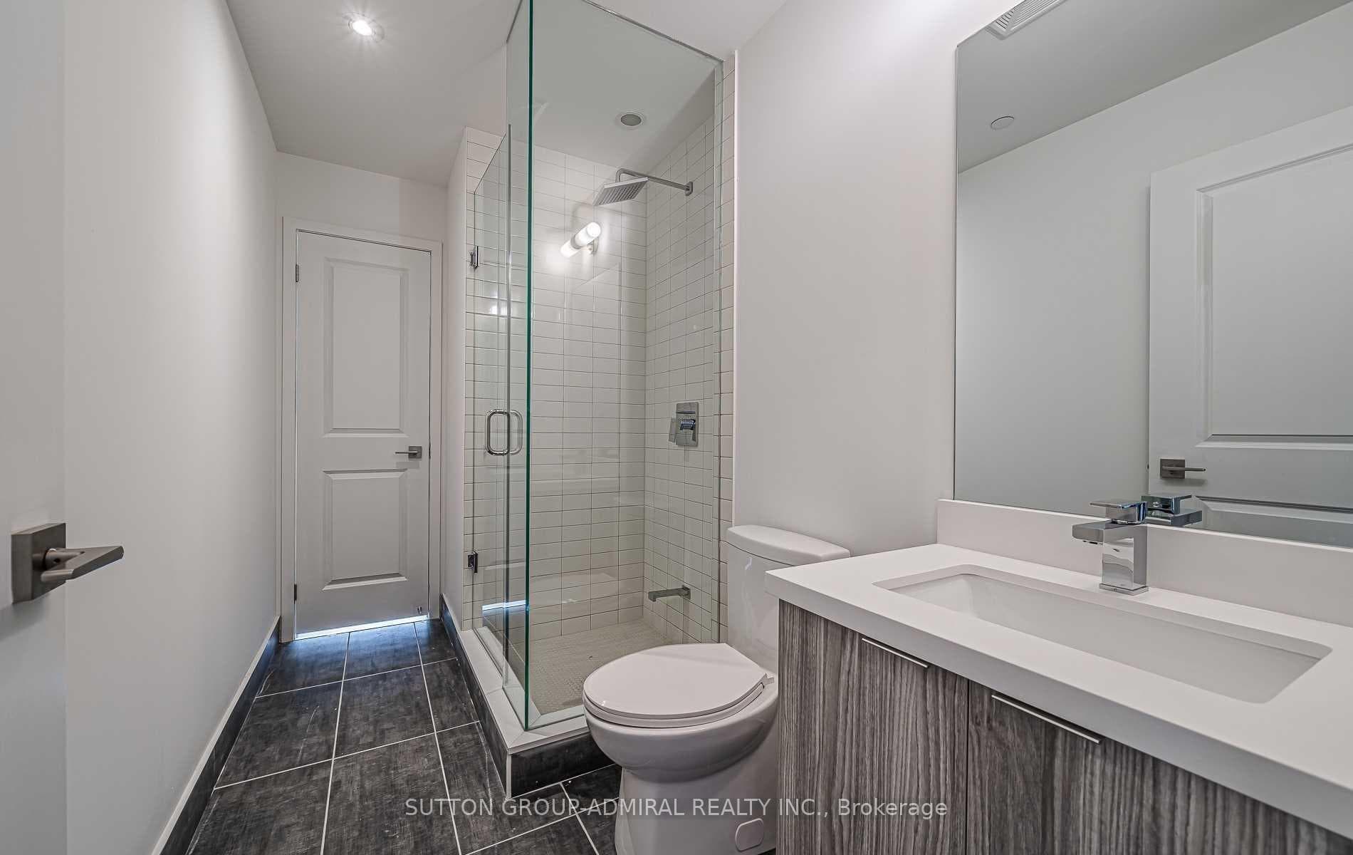 2916 Highway 7 Road Unit 2102 photo 13