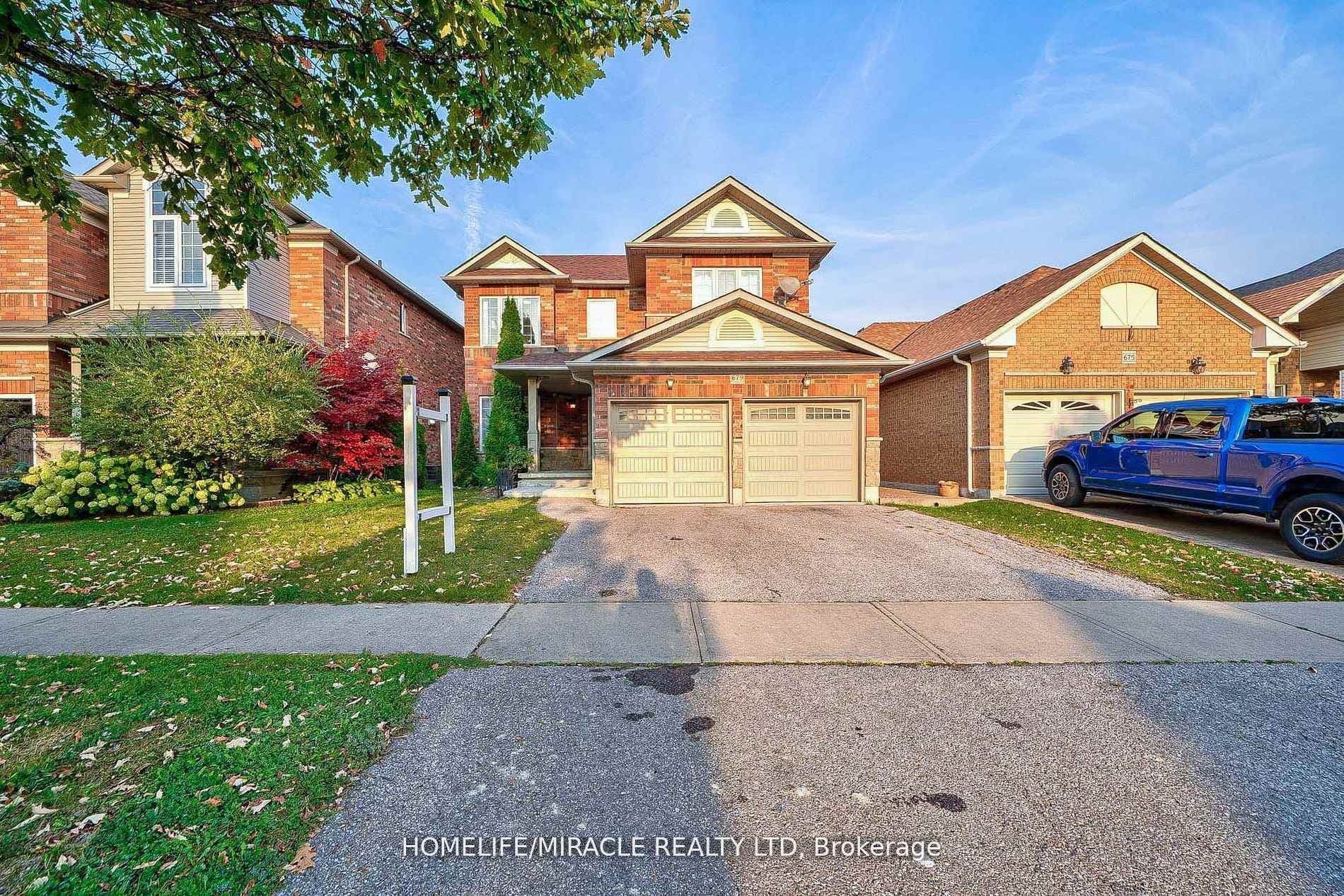 679 Ormond Drive photo 2