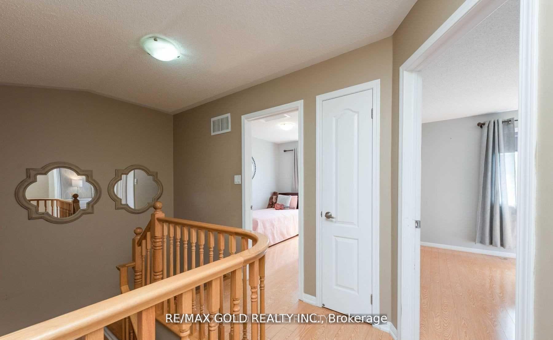 812 Herman Way photo 15