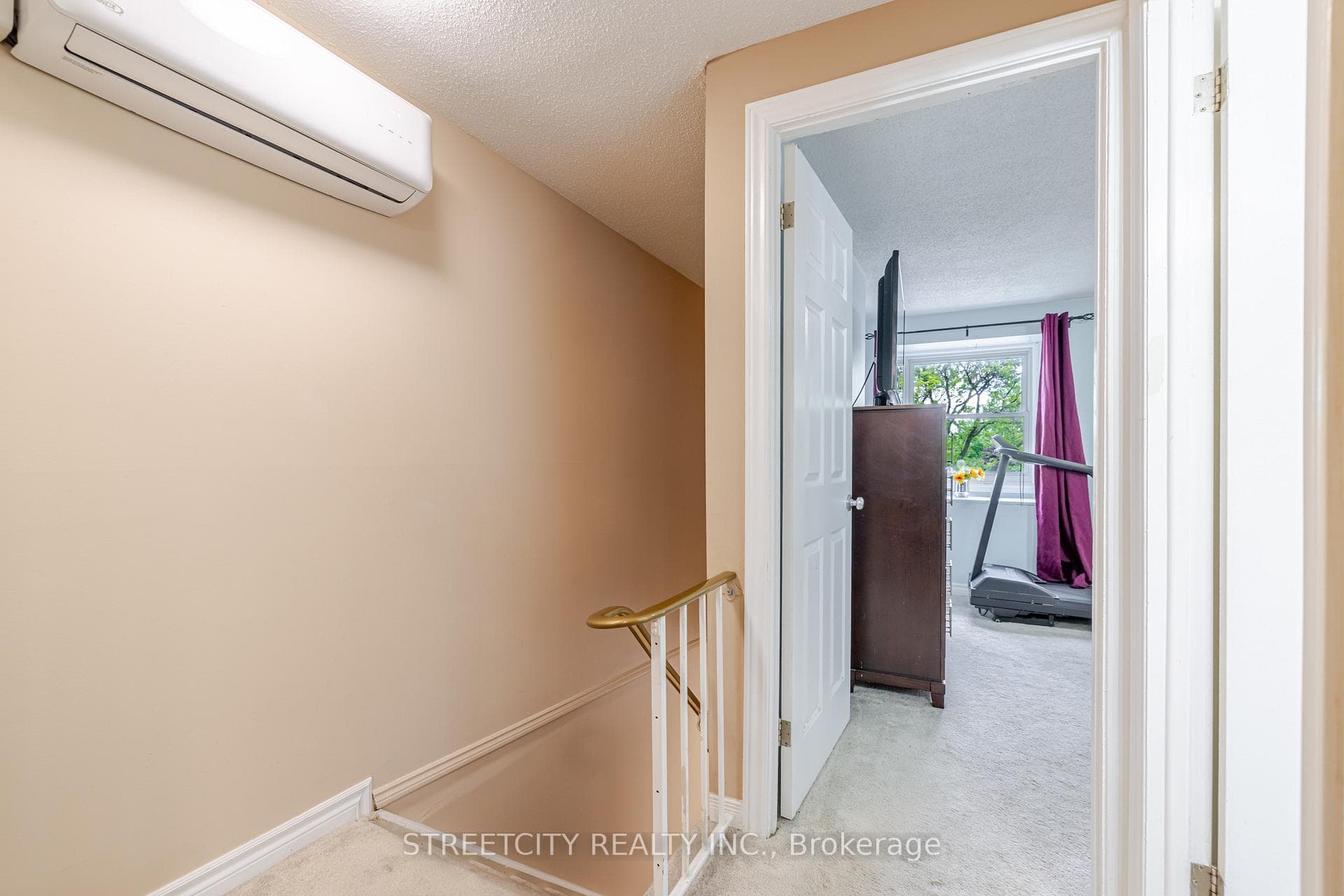 1330 Jalna Boulevard Unit 126 photo 24