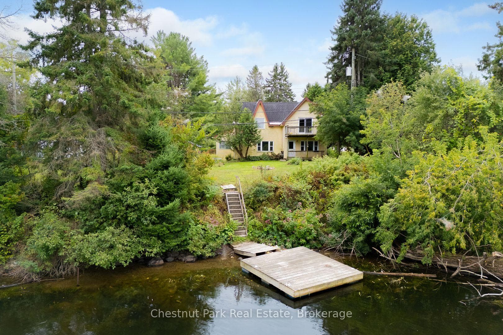 70 Beaumont Drive photo 2