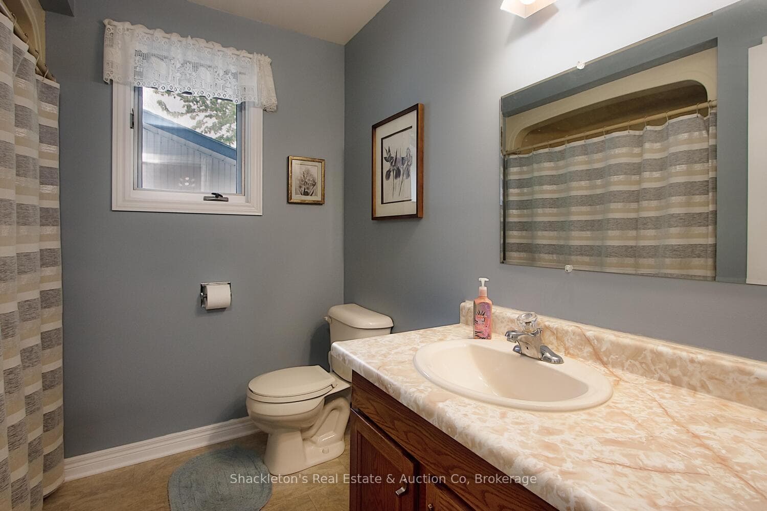 170 St John Street photo 13