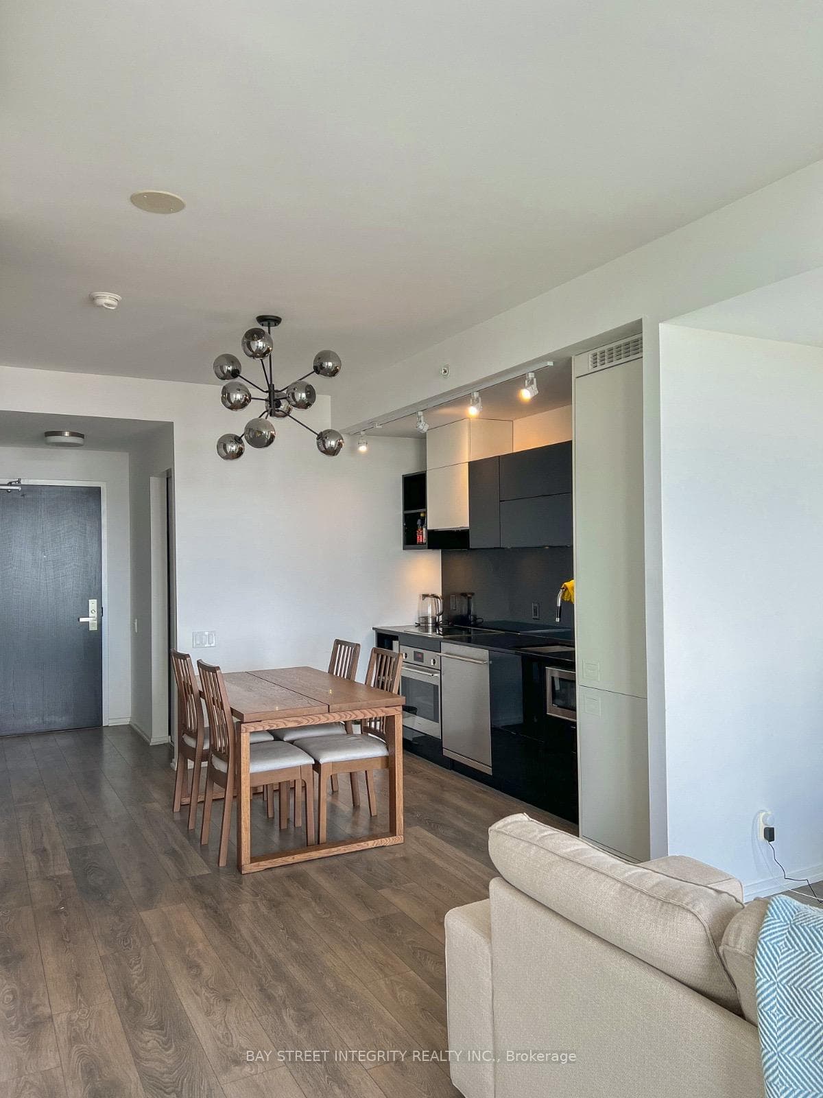 125 Peter Street Unit 3203 photo 5