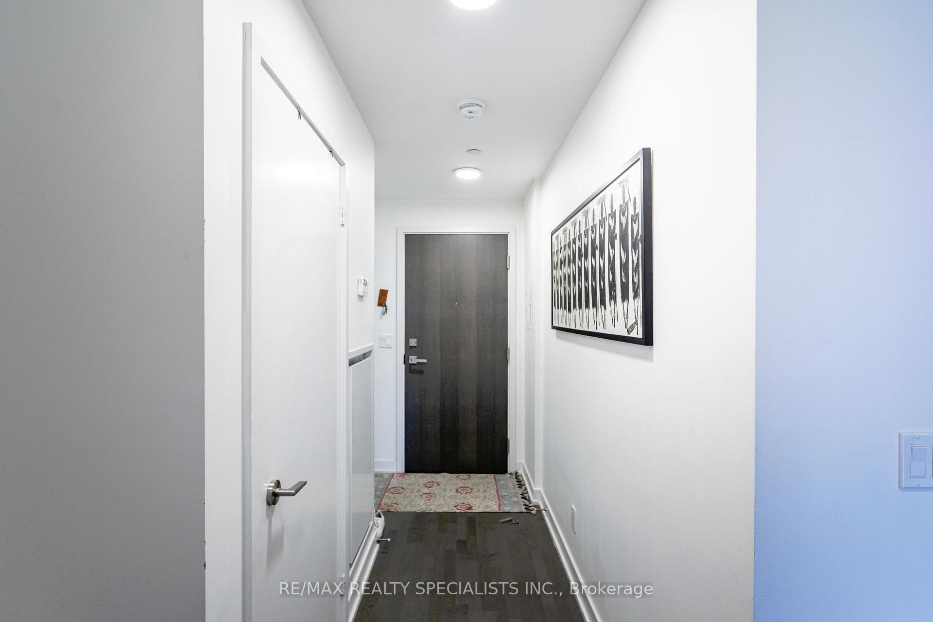 1238 Dundas Street Unit 312 photo 8