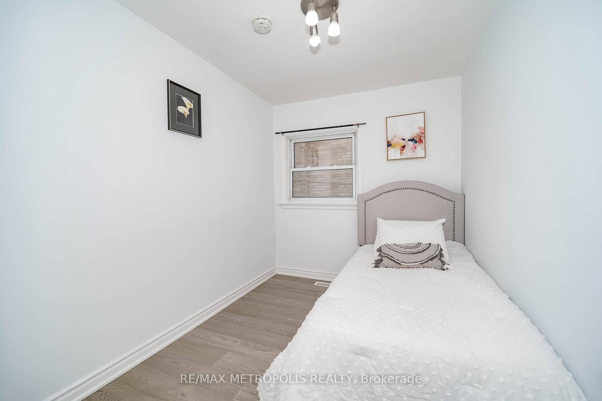 59 Grassington Crescent photo 17
