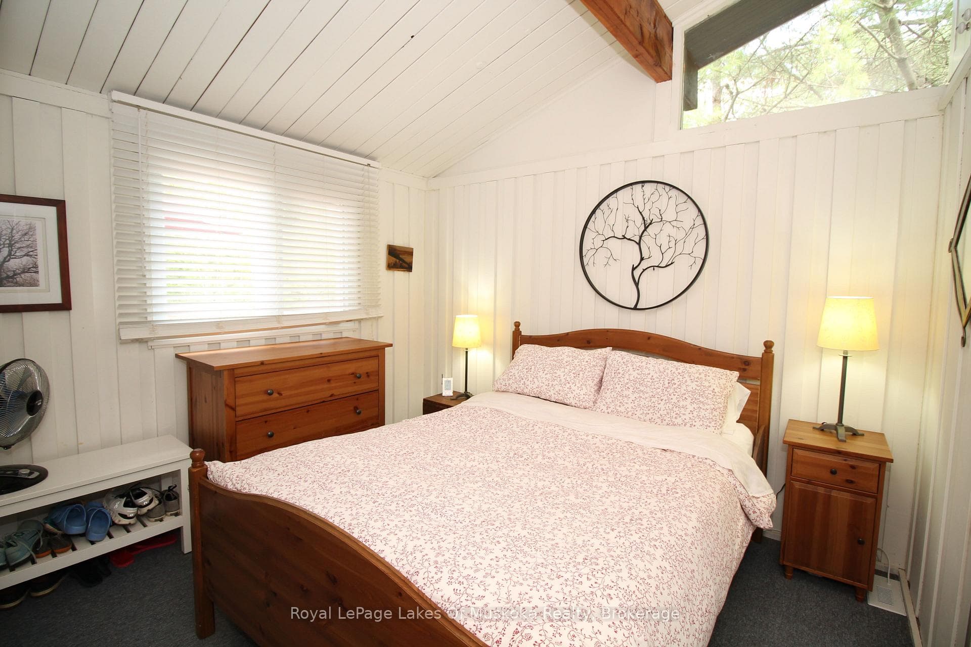524 Peninsula Road photo 12