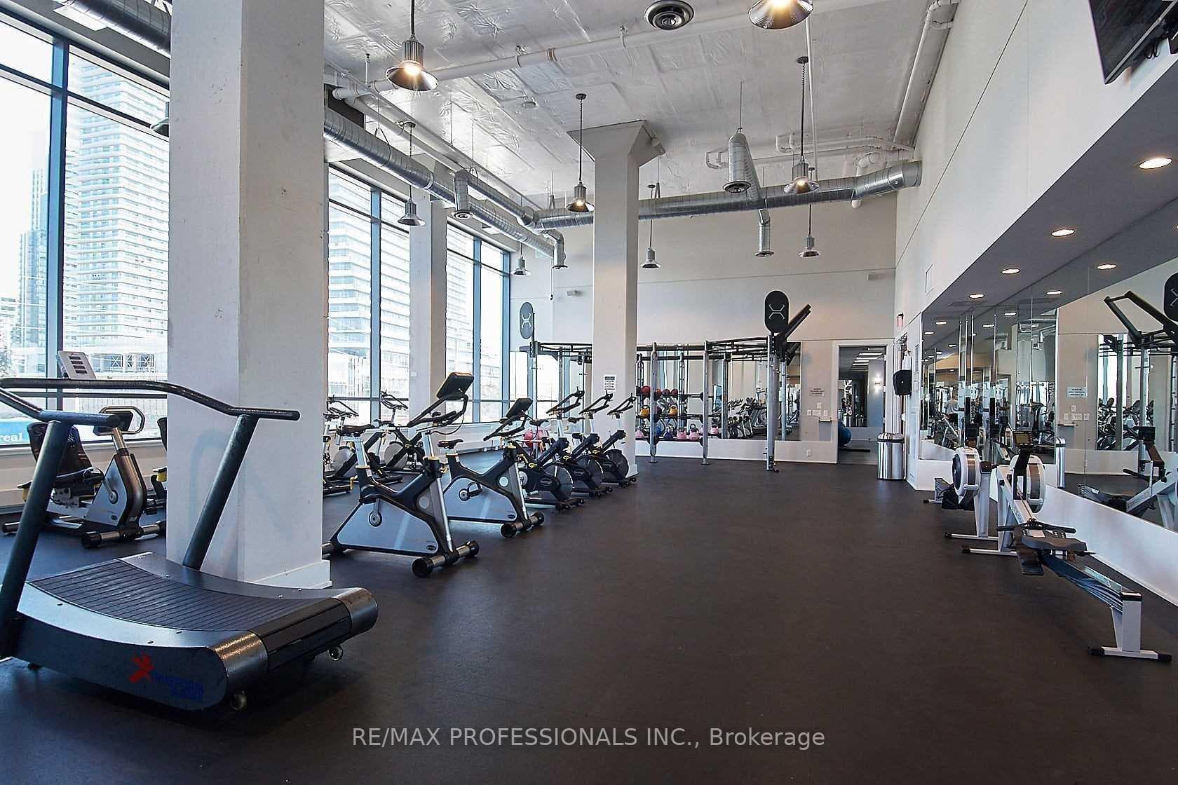 2200 Lake Shore Boulevard Unit 2107 photo 16