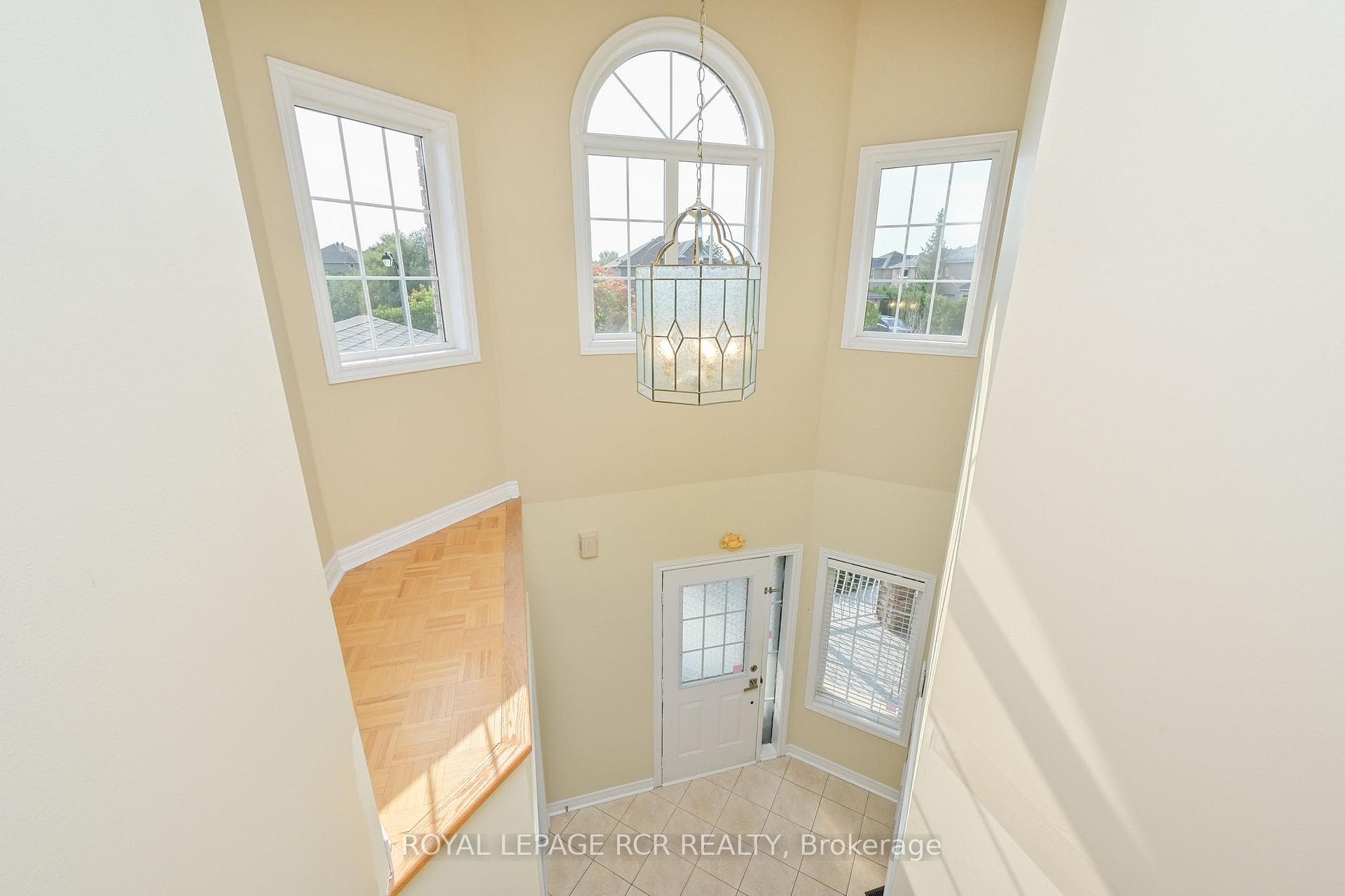 344 Landsbridge Street photo 16