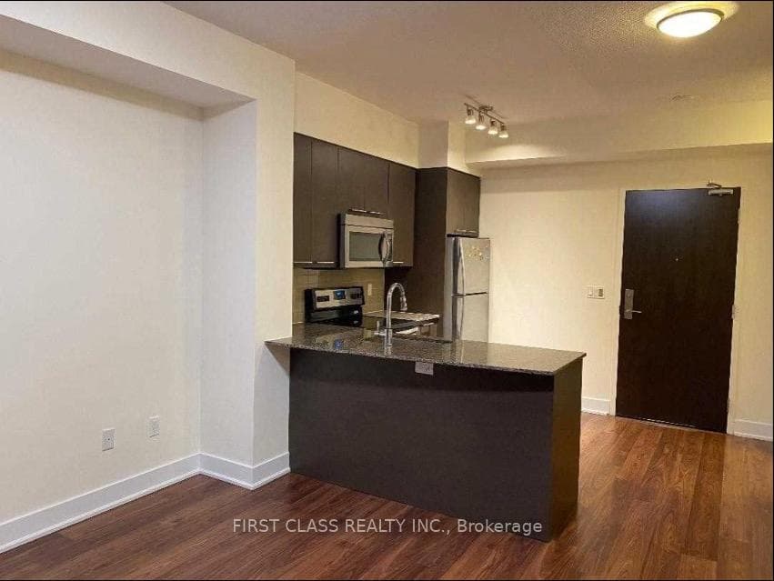 88 Sheppard Avenue Unit 3406 photo 4