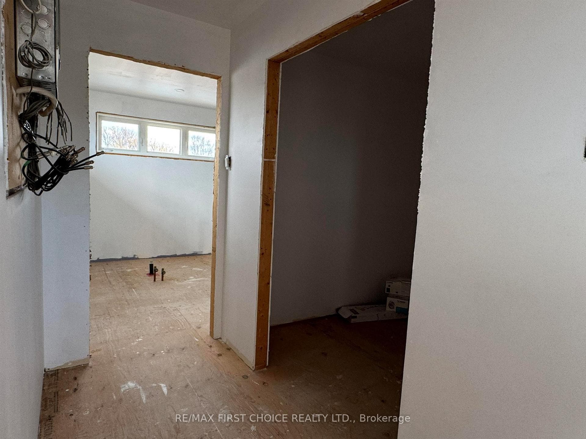 125 Walsh Street photo 25