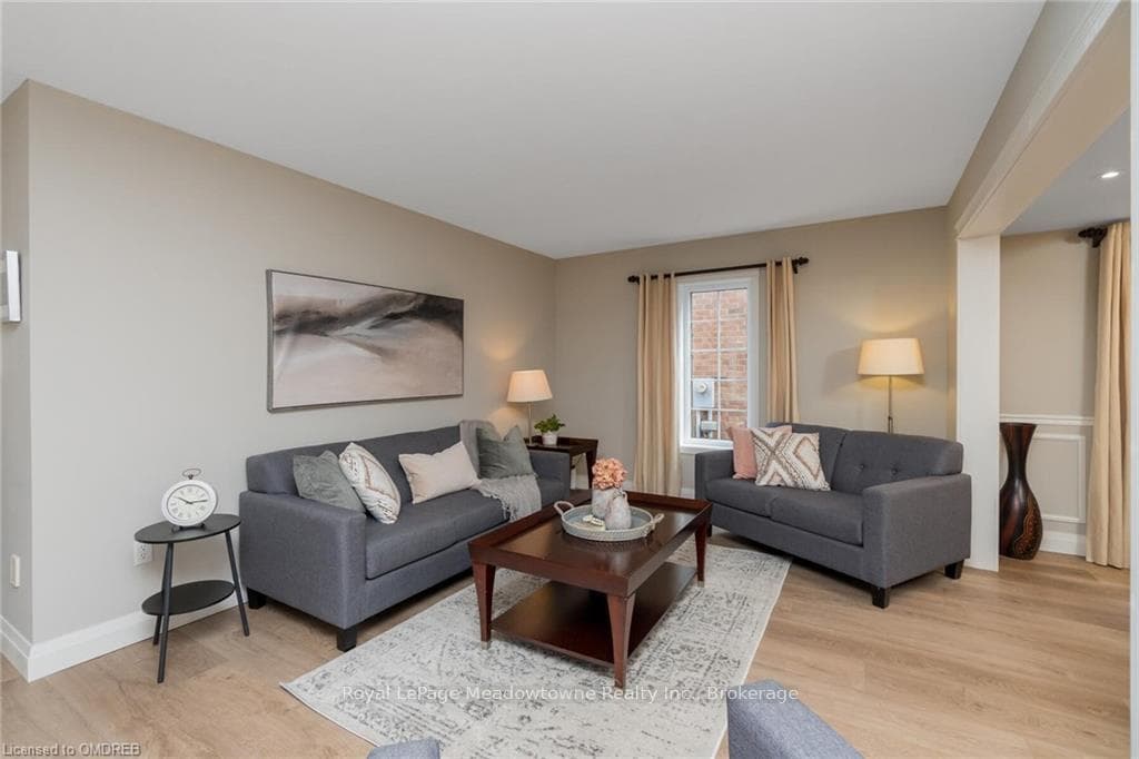 44 HARLEY Avenue photo 8