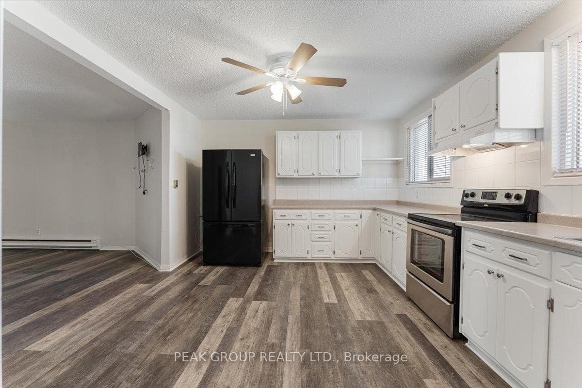 4386 Drummond Road Unit 2 photo 10
