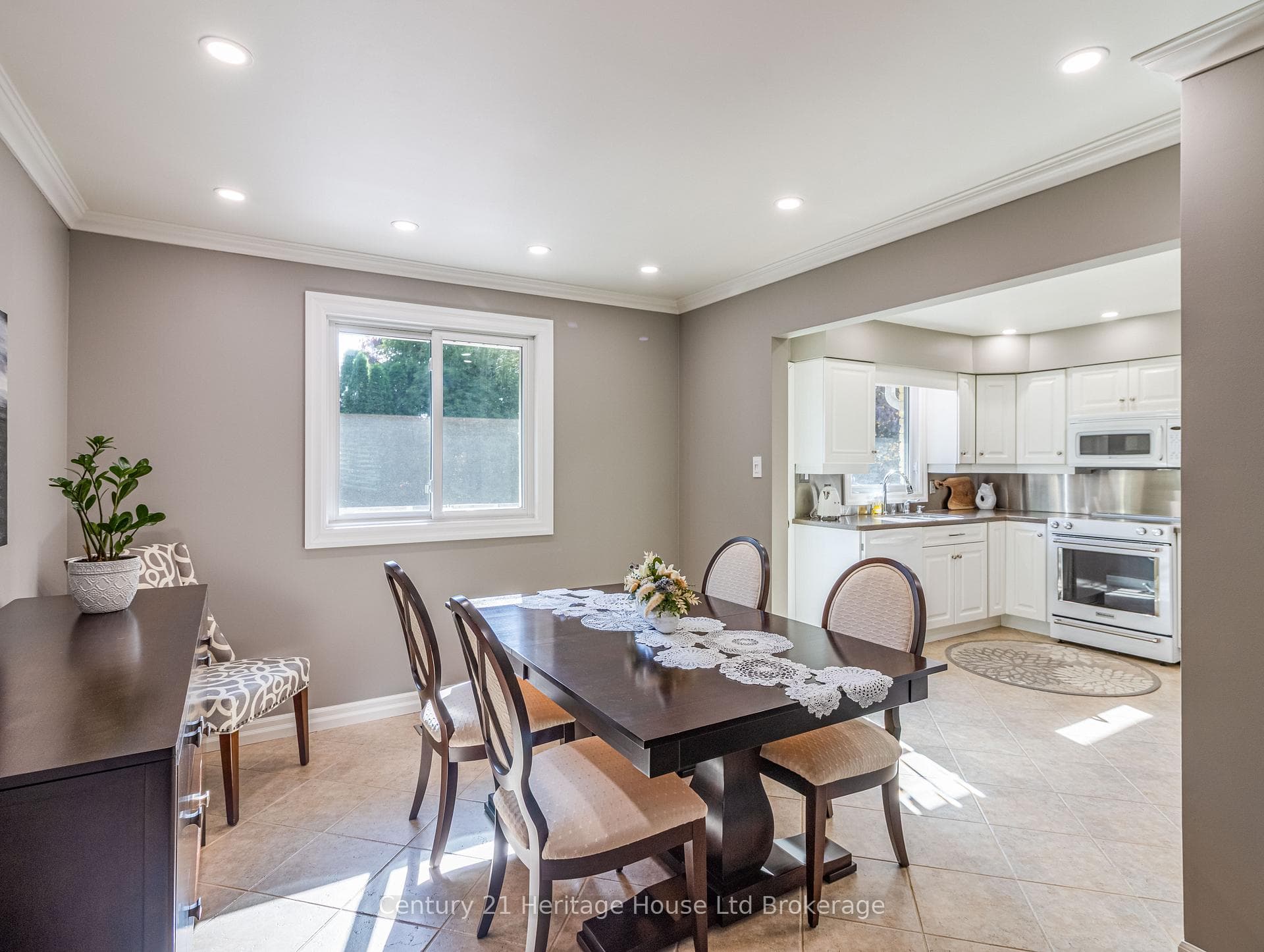 11 Millard Street photo 18