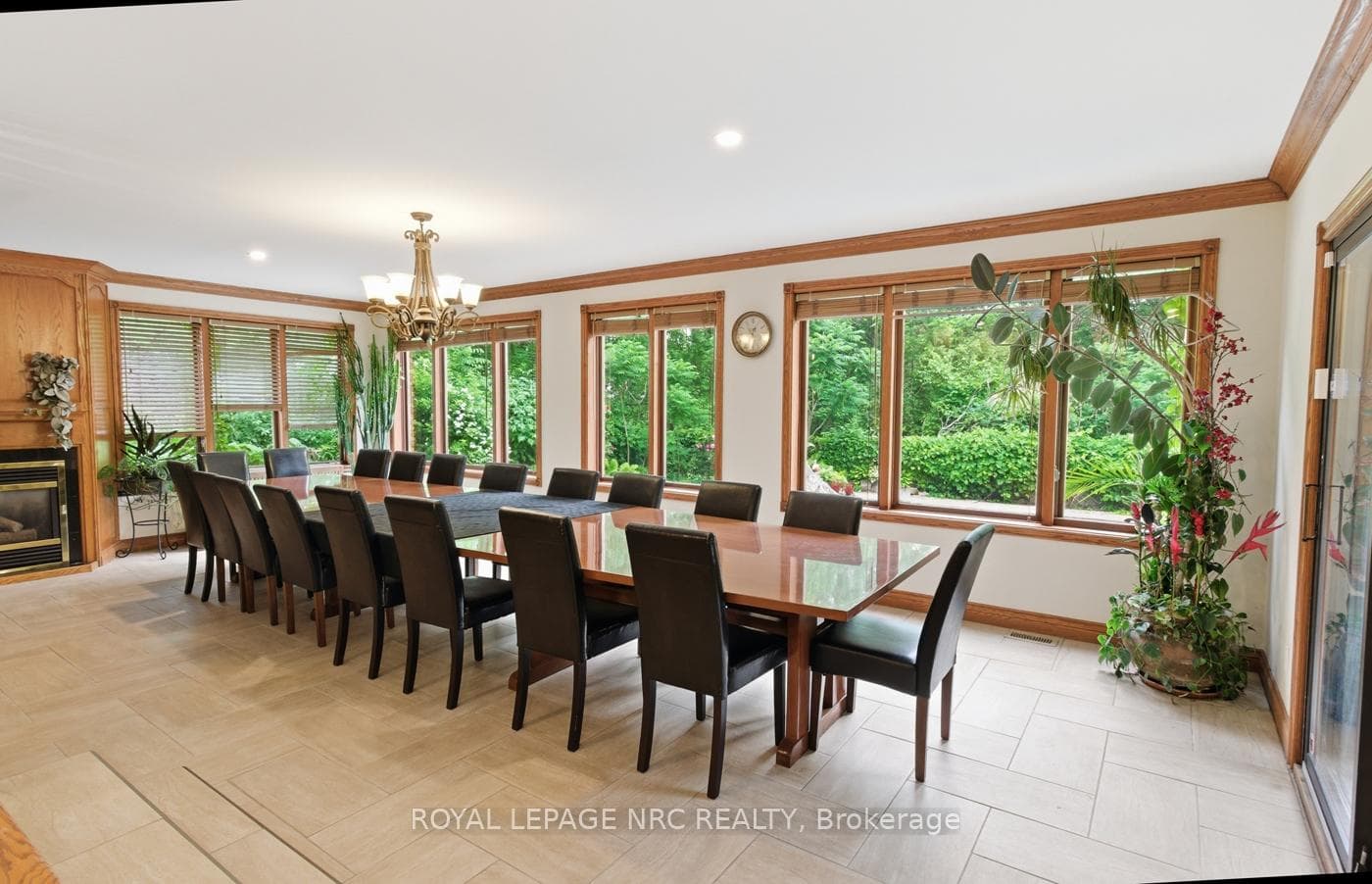 Oversized dining/sunroom with gas fireplace