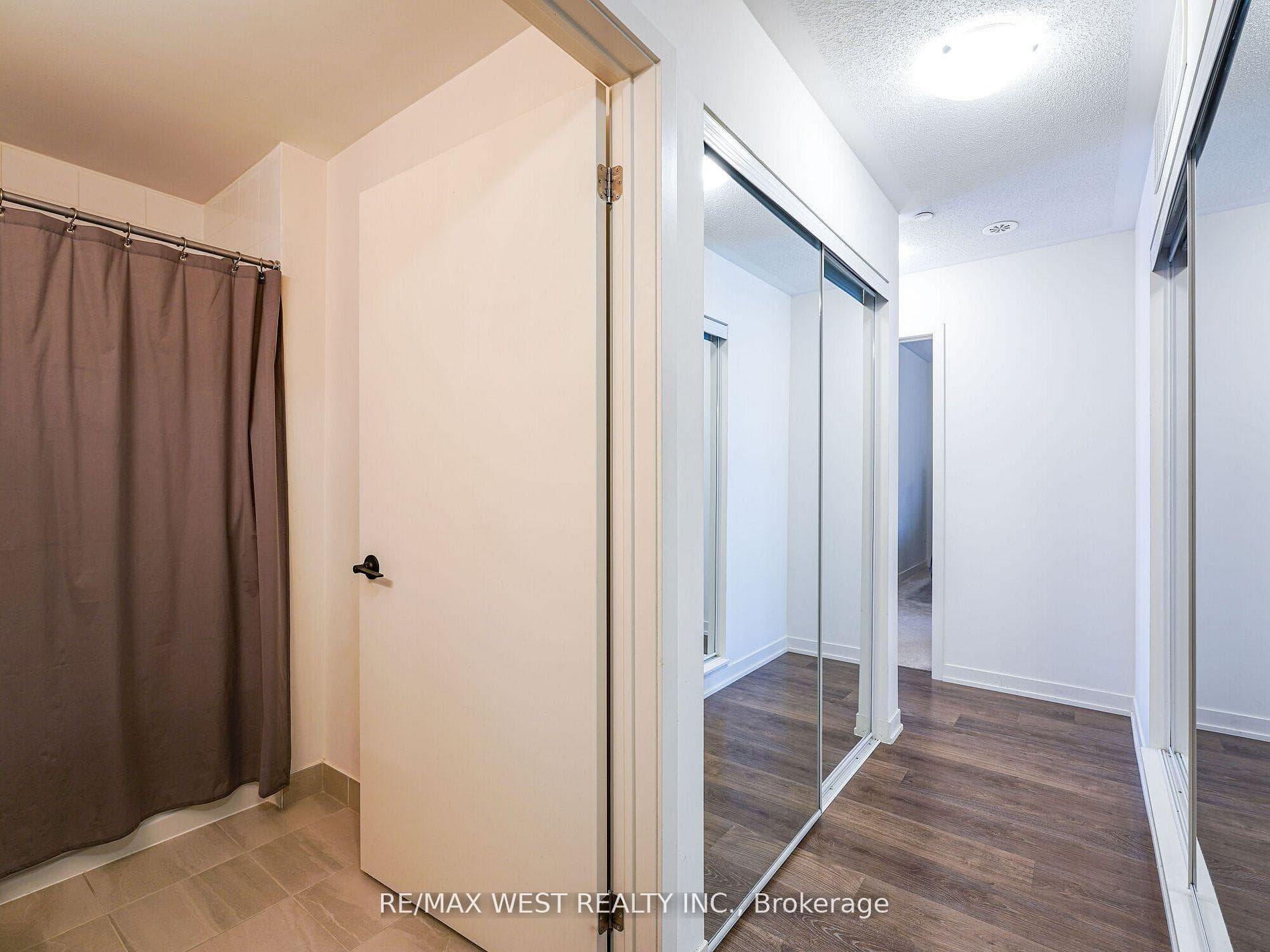 5131 Sheppard Avenue Unit 309 photo 9