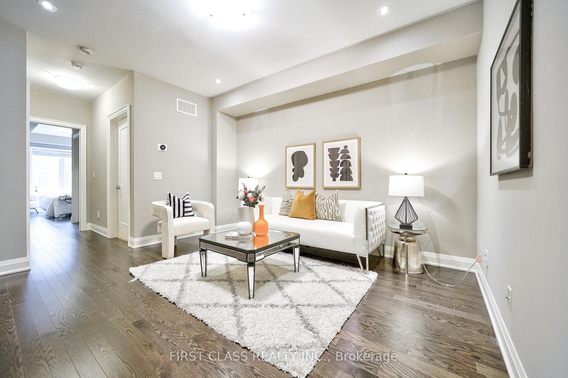 16 Dunton Lane photo 8