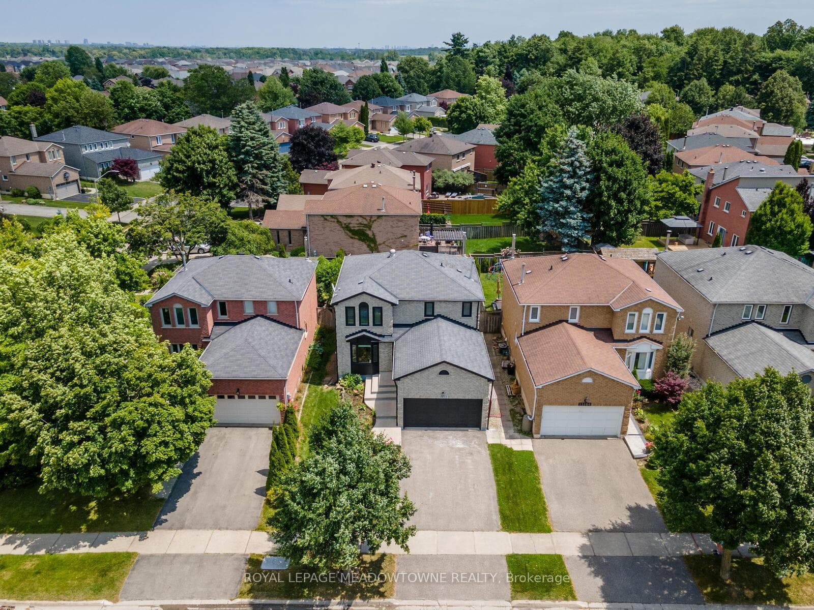 15172 Argyll Road photo 2