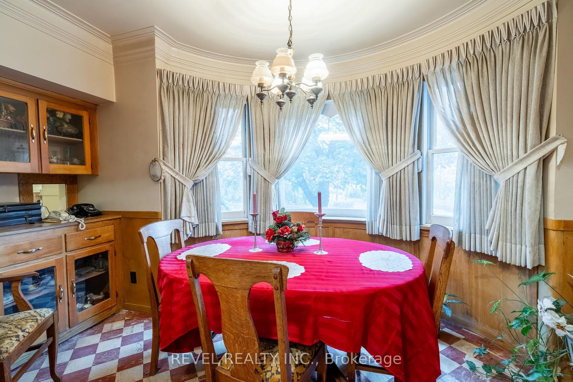 19 Pottruff Road photo 11