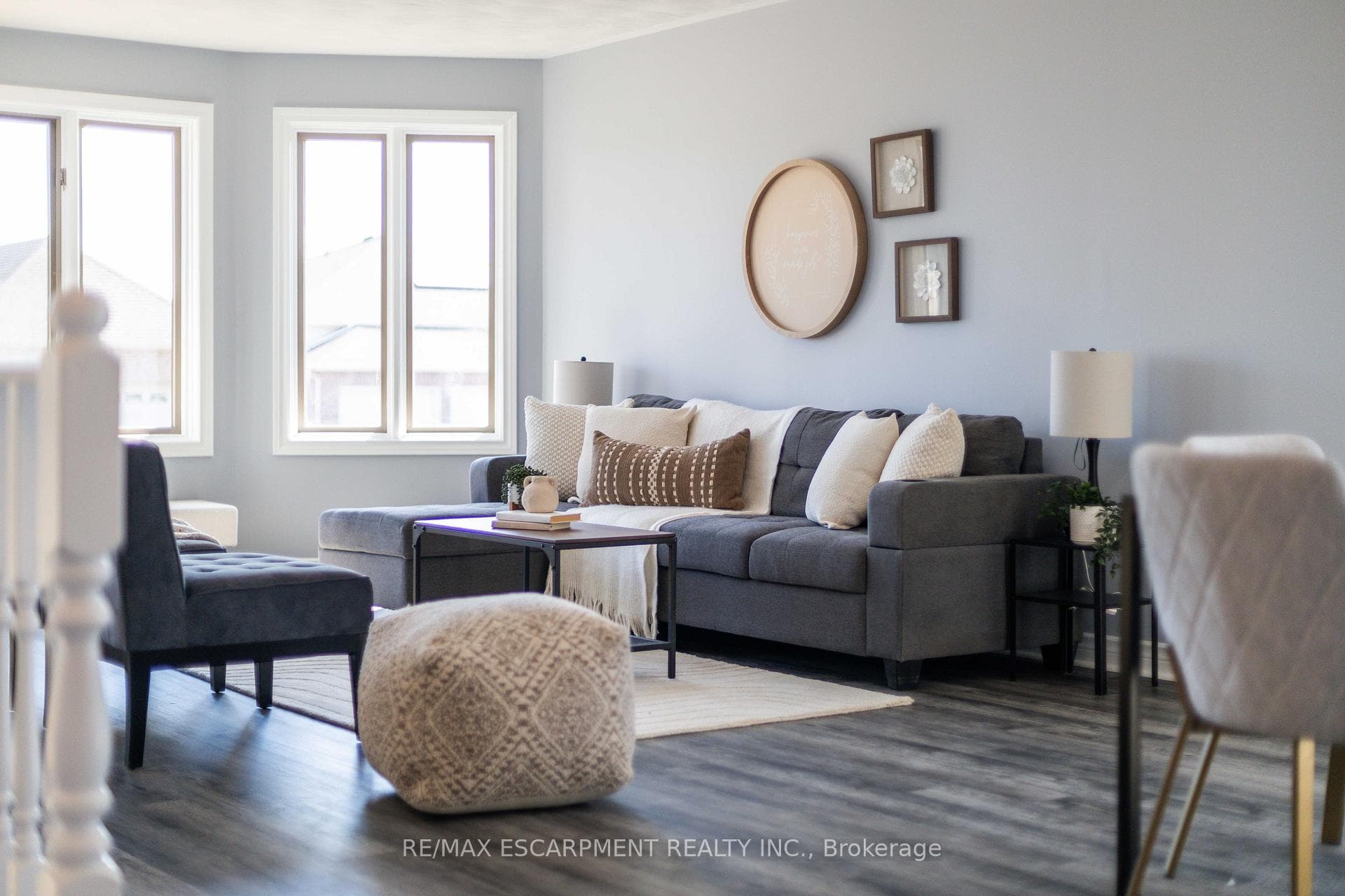 98 THOMAS Avenue photo 12