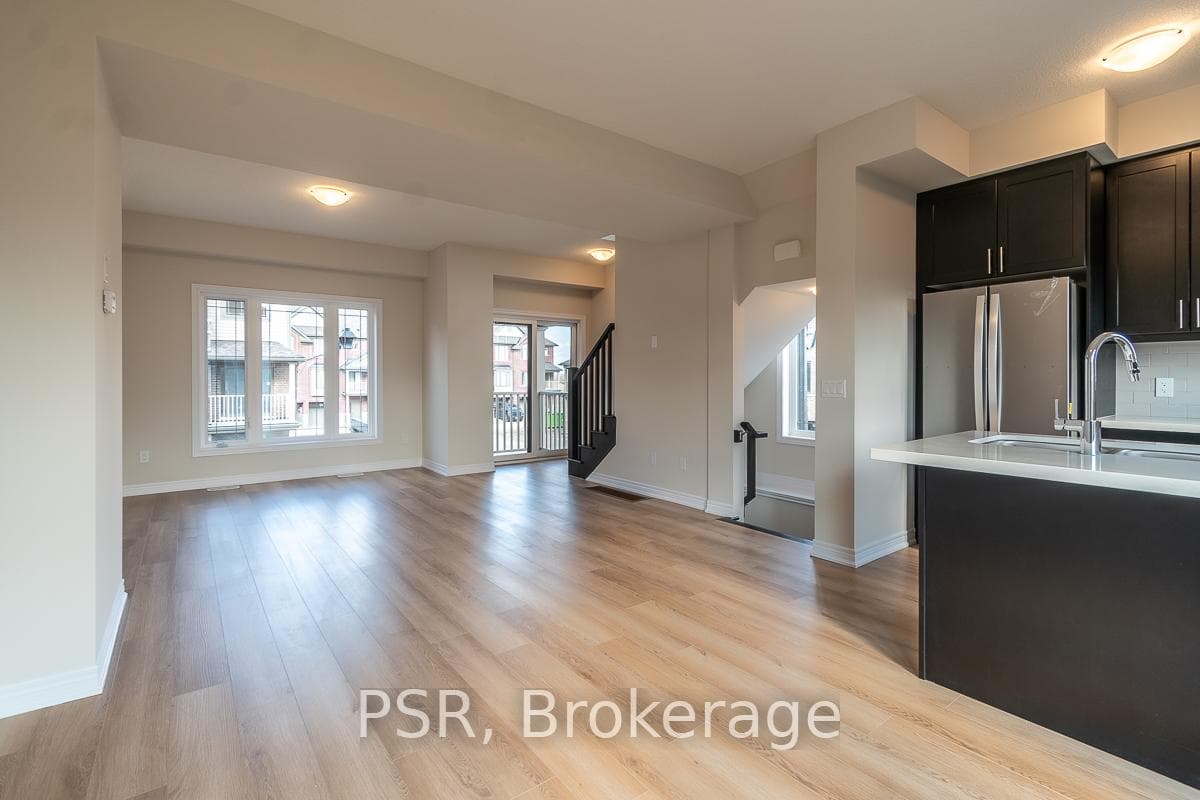 19 PICARDY Lane Unit 46 photo 17