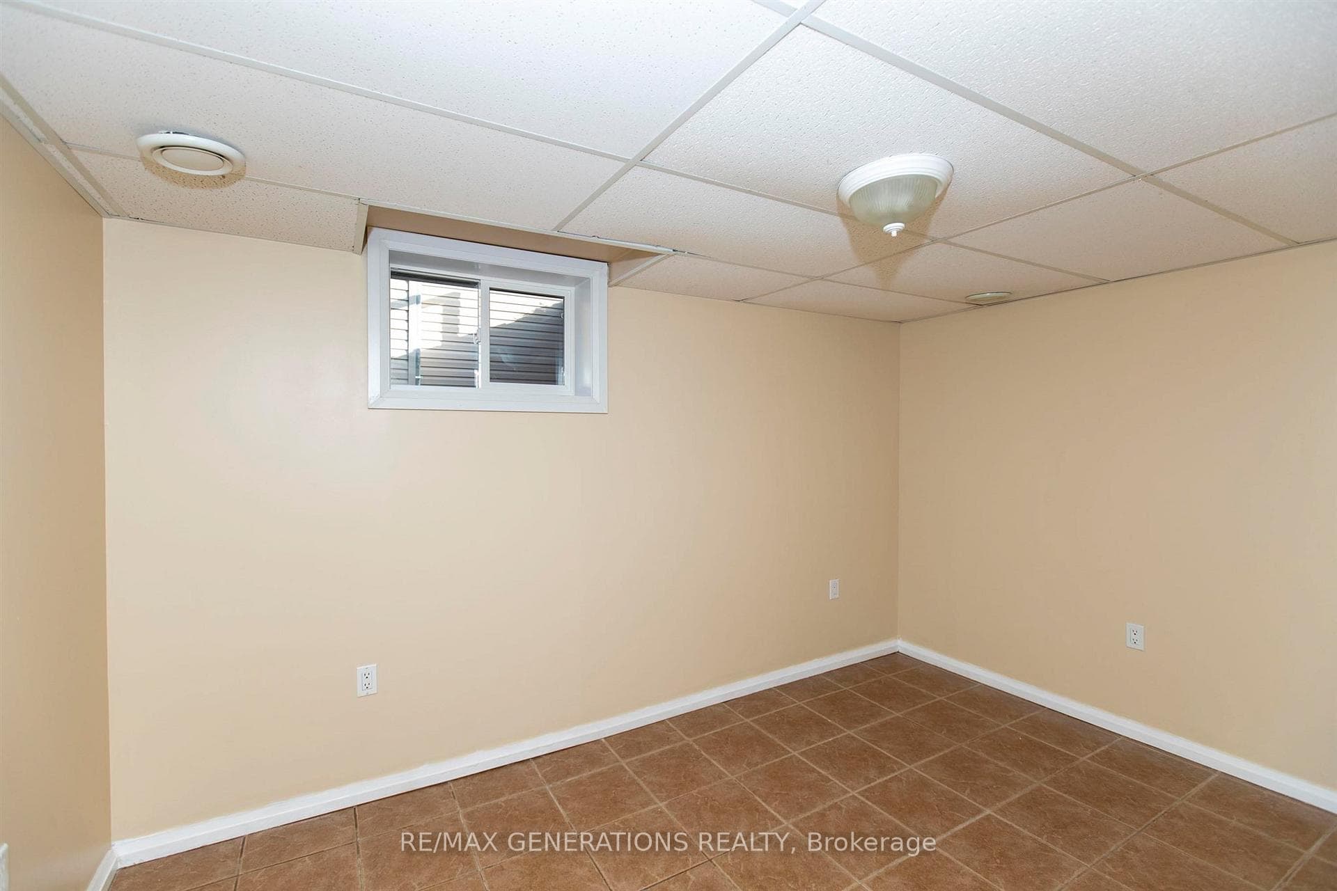 139 Empress Avenue photo 16