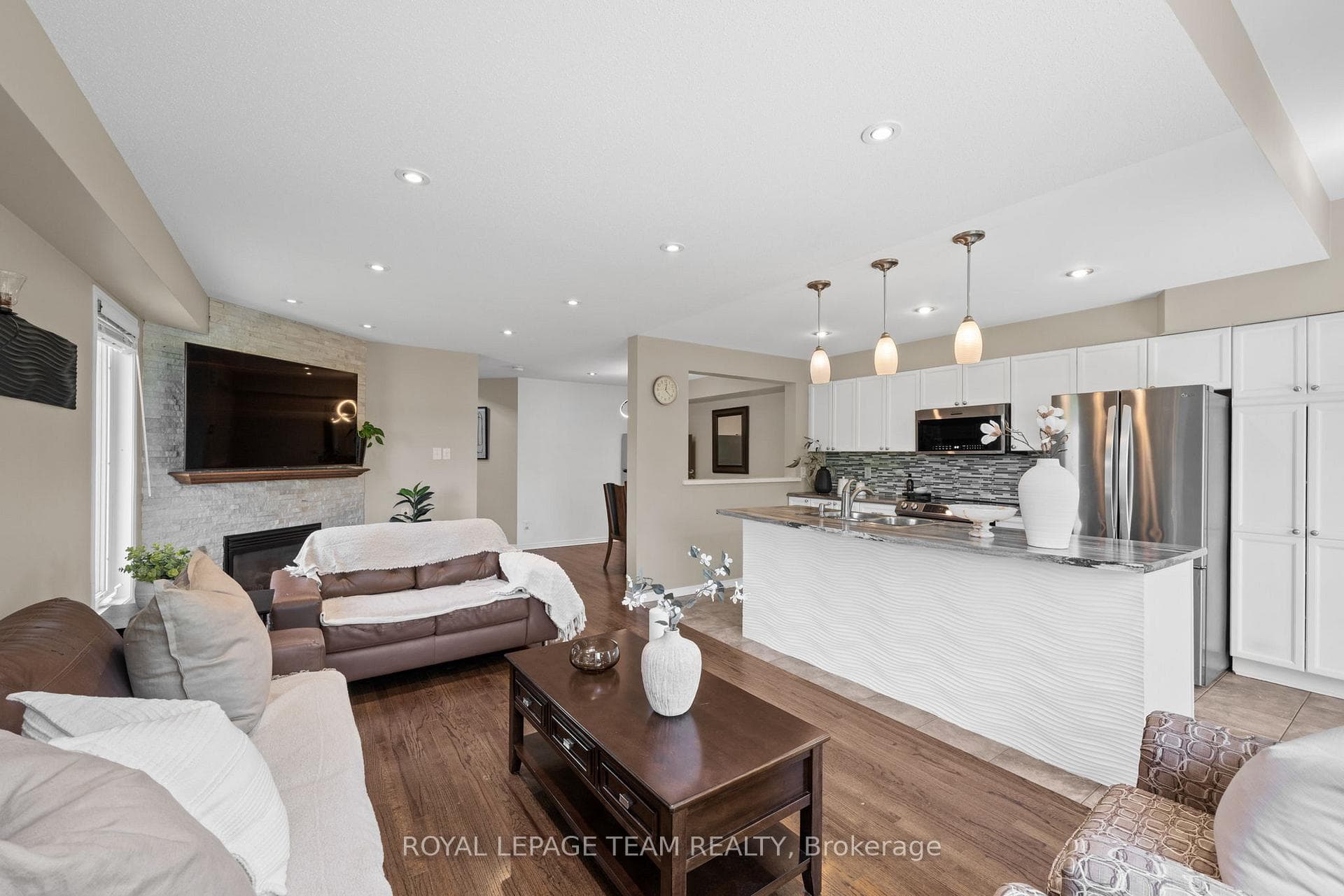 348 Brigitta Street photo 13