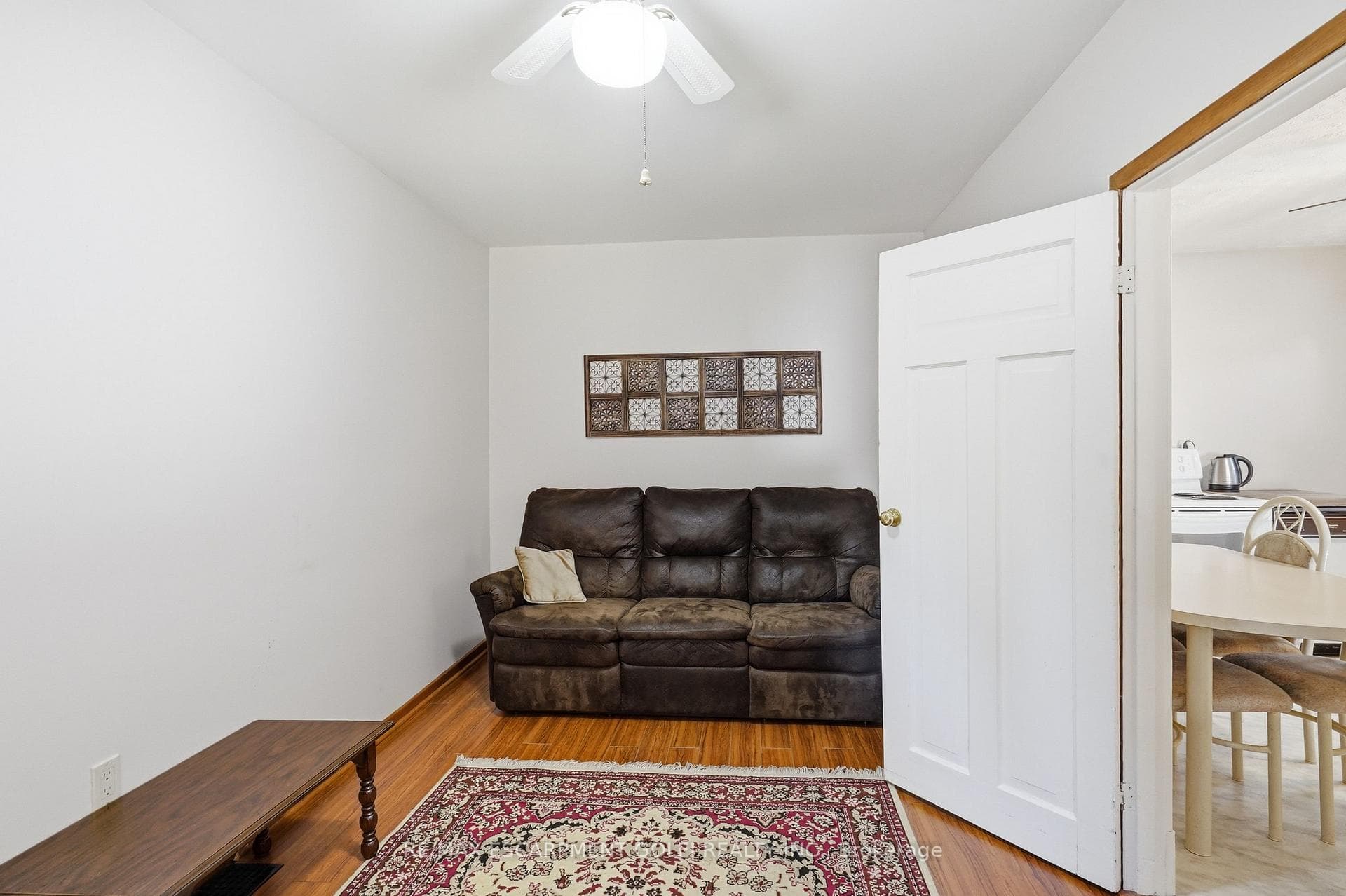 73 Tuxedo Avenue photo 15
