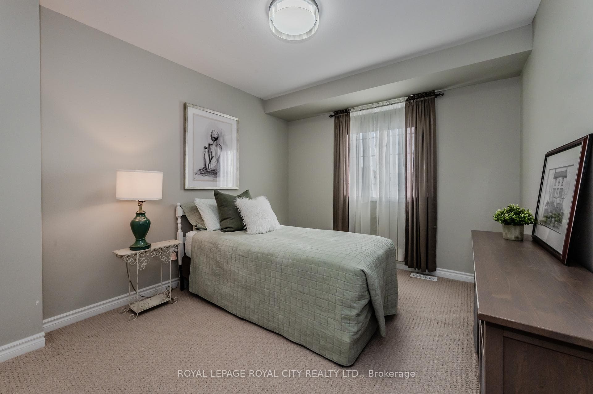 37 Atto Drive photo 14