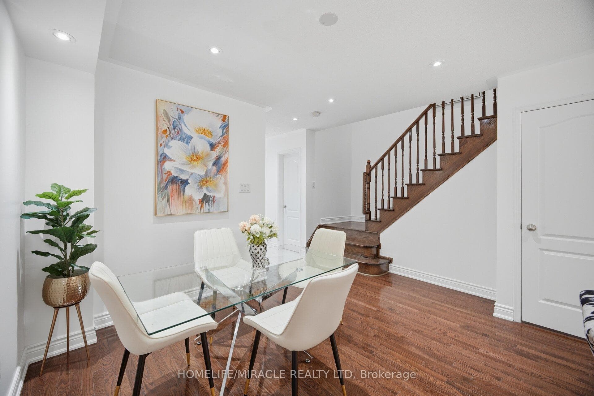 87 Spicebush Terrace photo 9