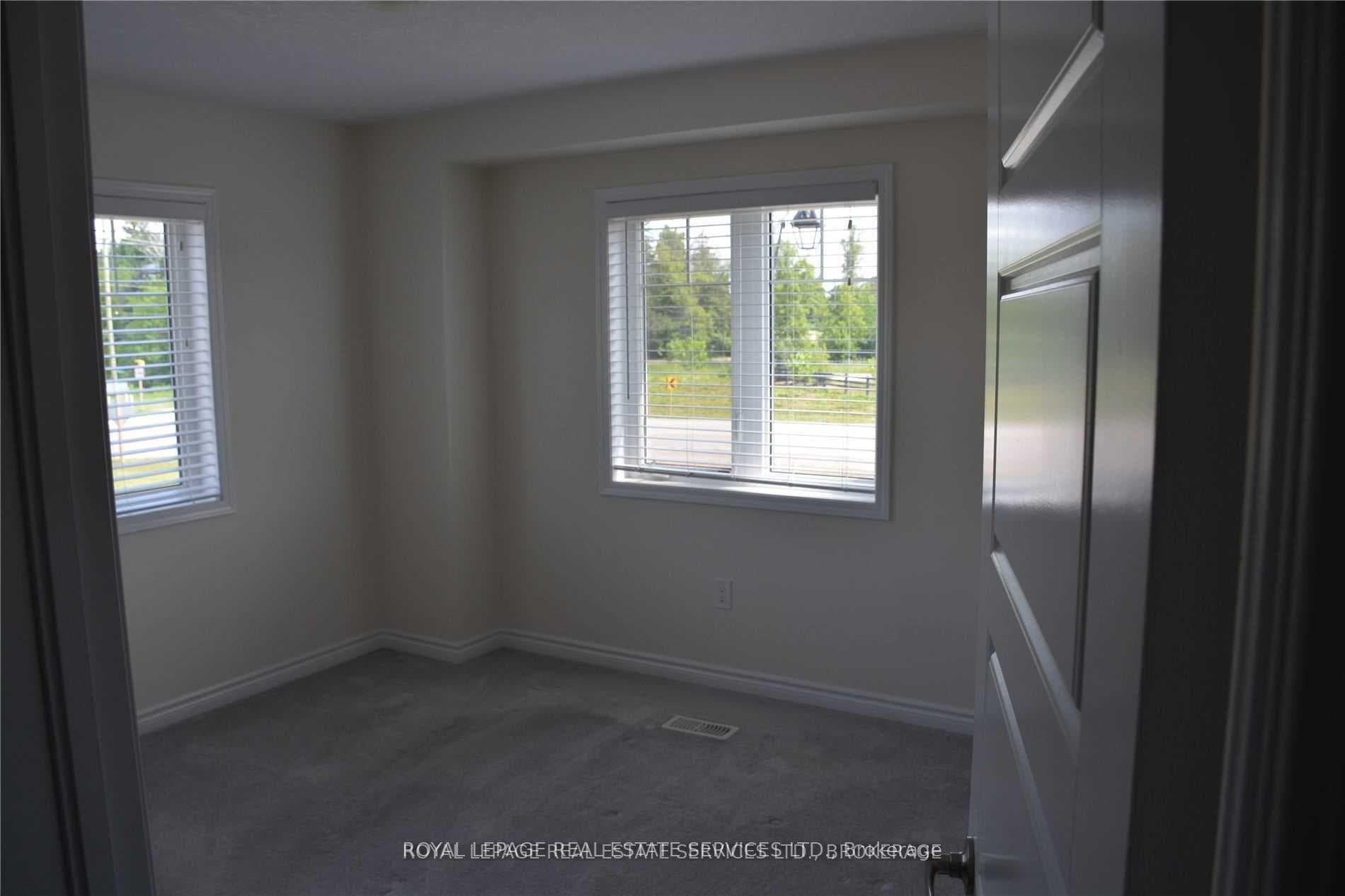 98 Mcmonies Drive photo 10
