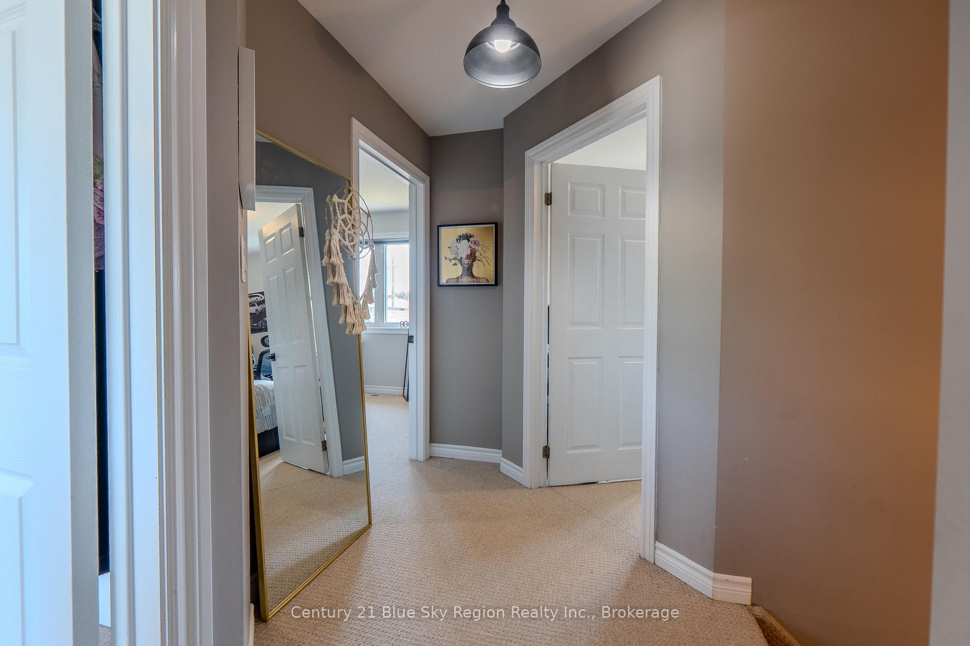 493 Norman Avenue photo 29