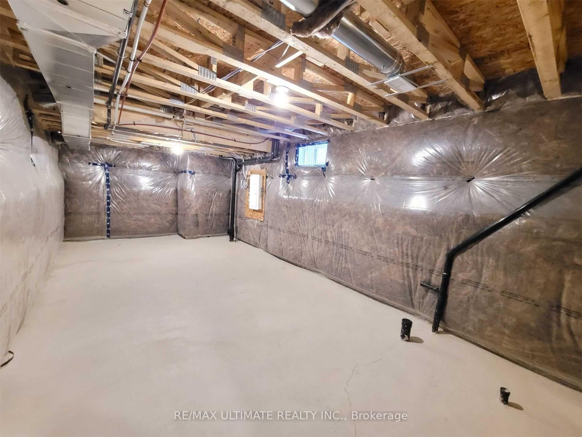 616 Leatherleaf Landng Street photo 23