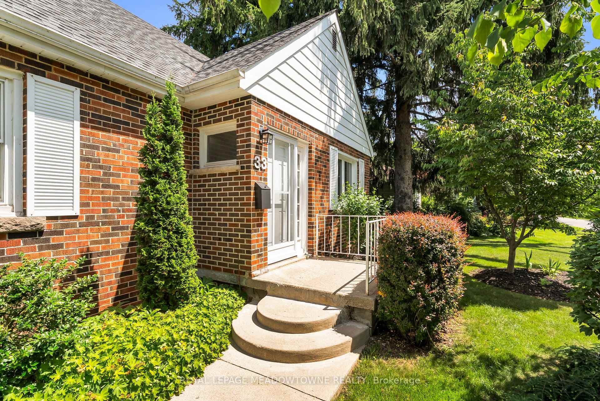 33 Parker Avenue photo 5