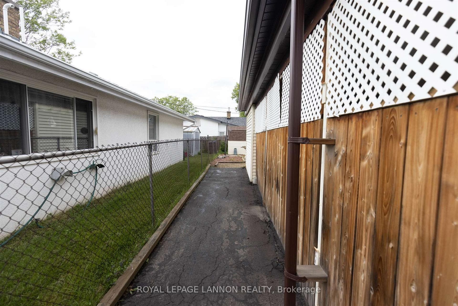 110 Clarkson Street photo 21