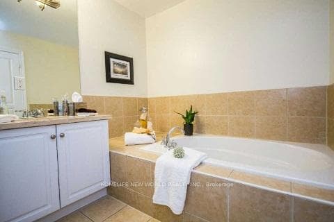 5 Pcs Ensuite (primary Rm)