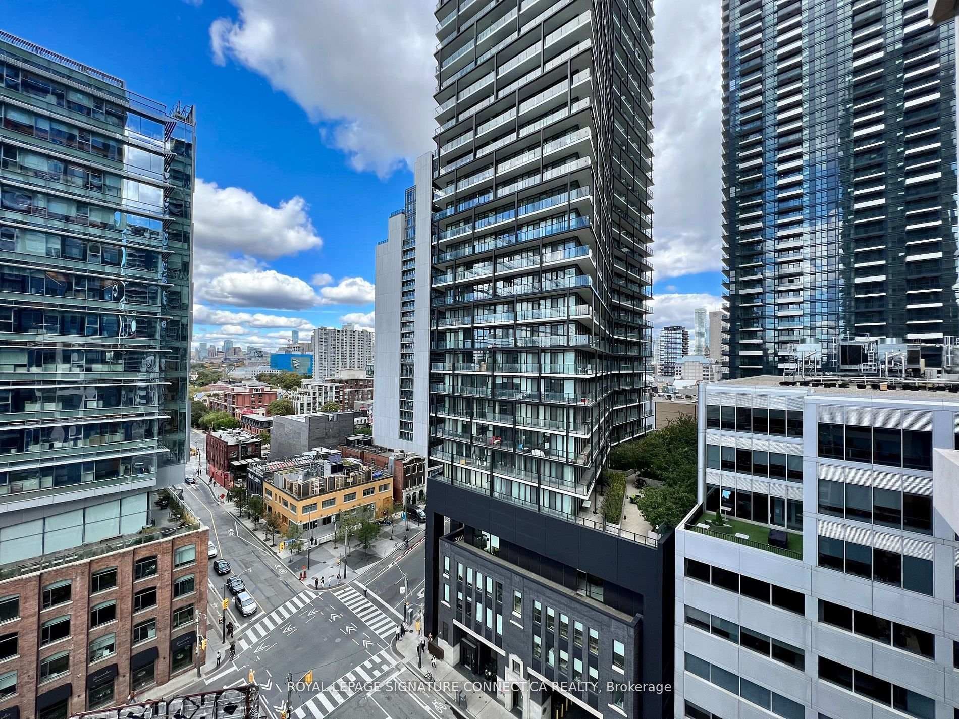 108 Peter Street Unit 1107 photo 19