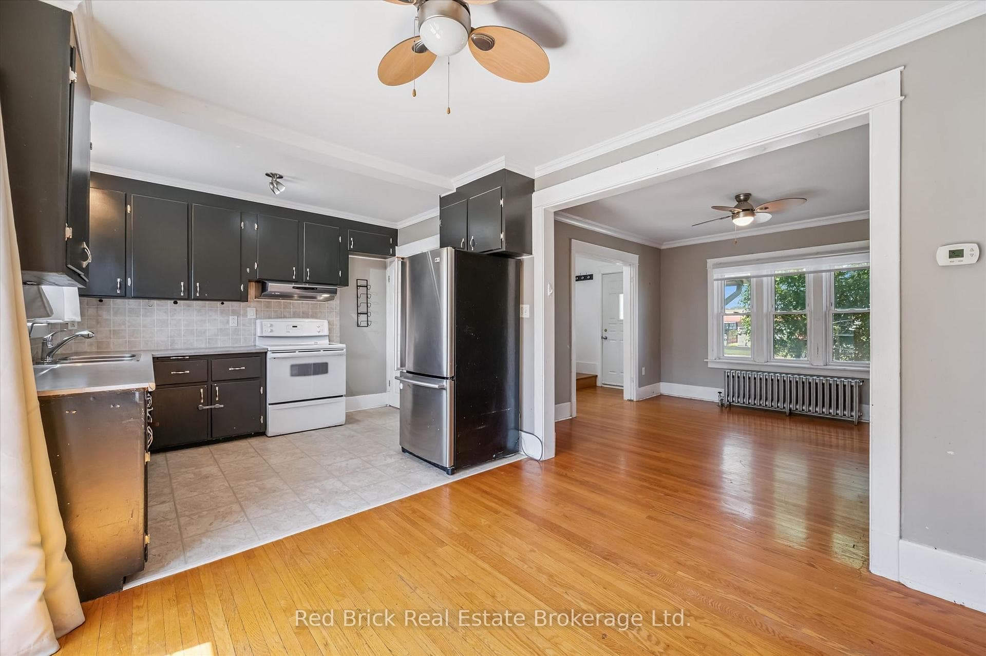 241 Victoria Road photo 11