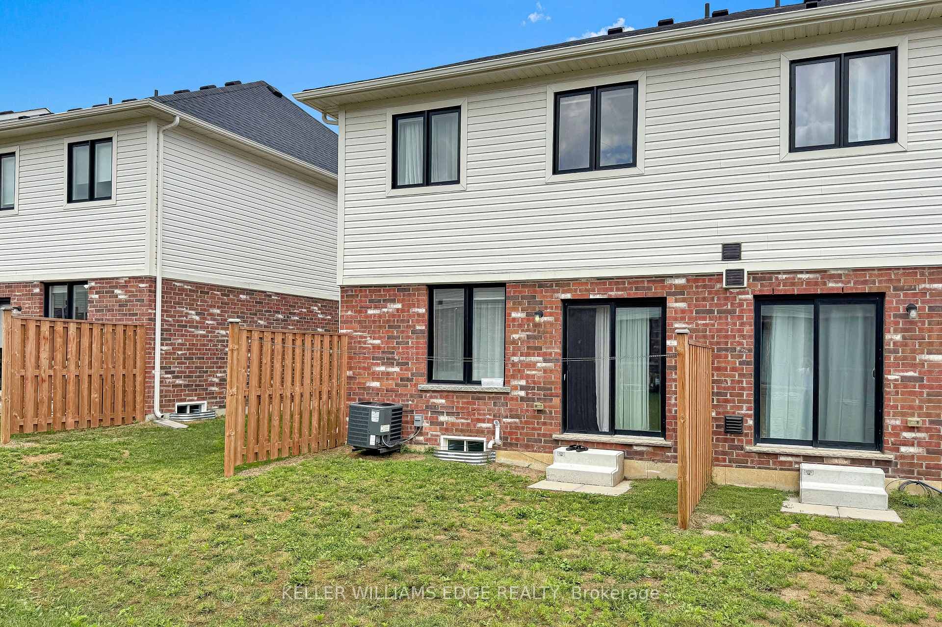 30 Mia Drive Unit 11 photo 44