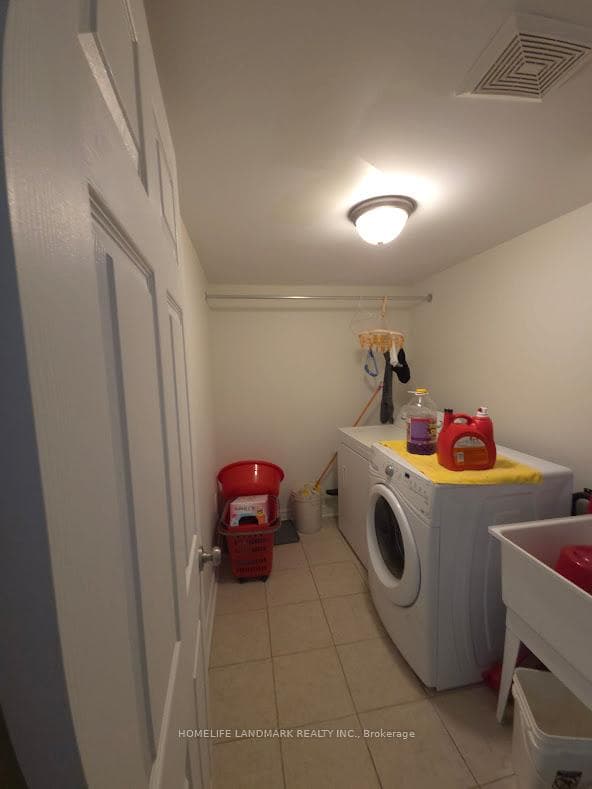 12 kawneer Terrace photo 20