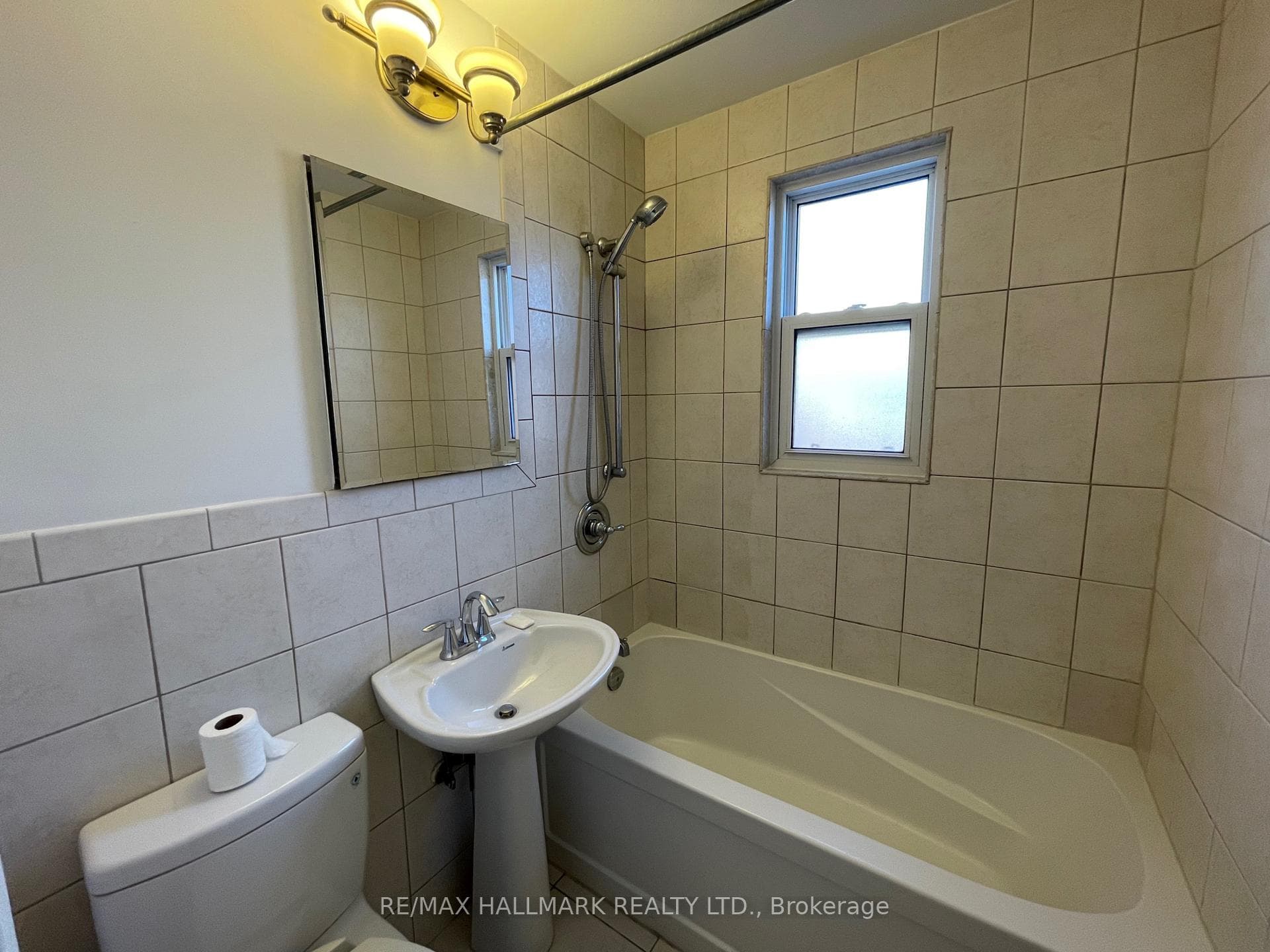 39 Joanith Drive photo 11