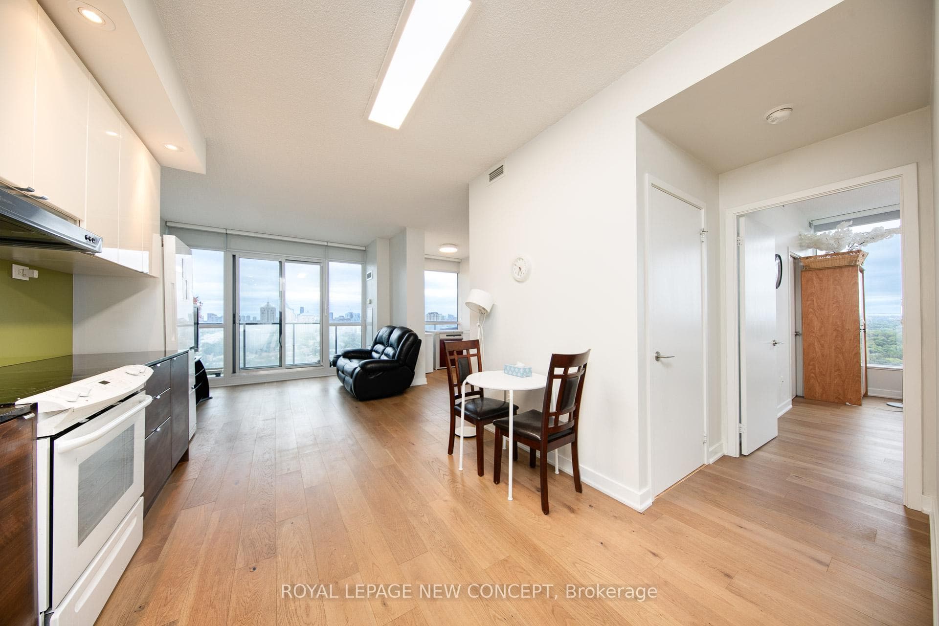 121 McMahon Drive Unit 2917 photo 2
