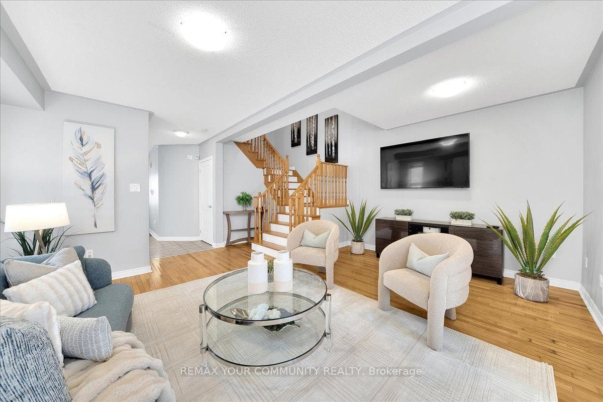 23 Coolspring Crescent photo 12