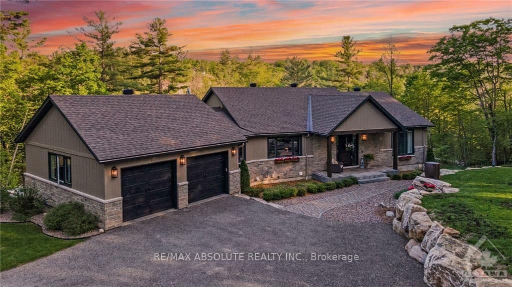 1645A CALABOGIE Road photo 1