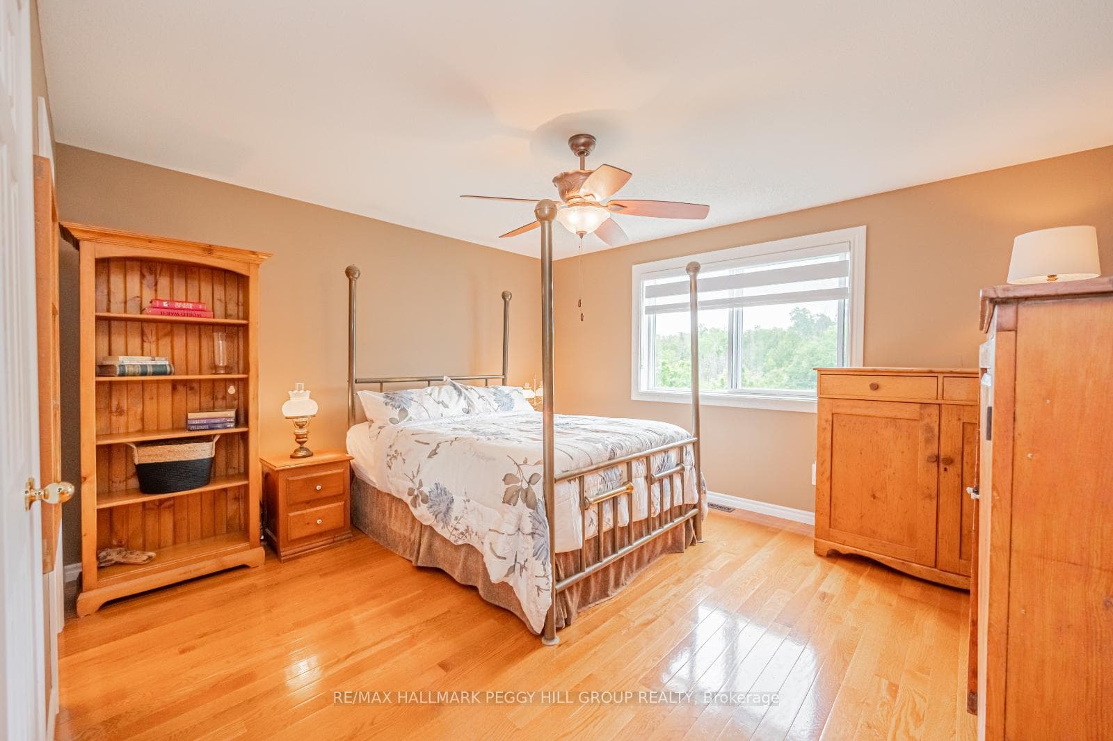 91 Seline Crescent photo 11