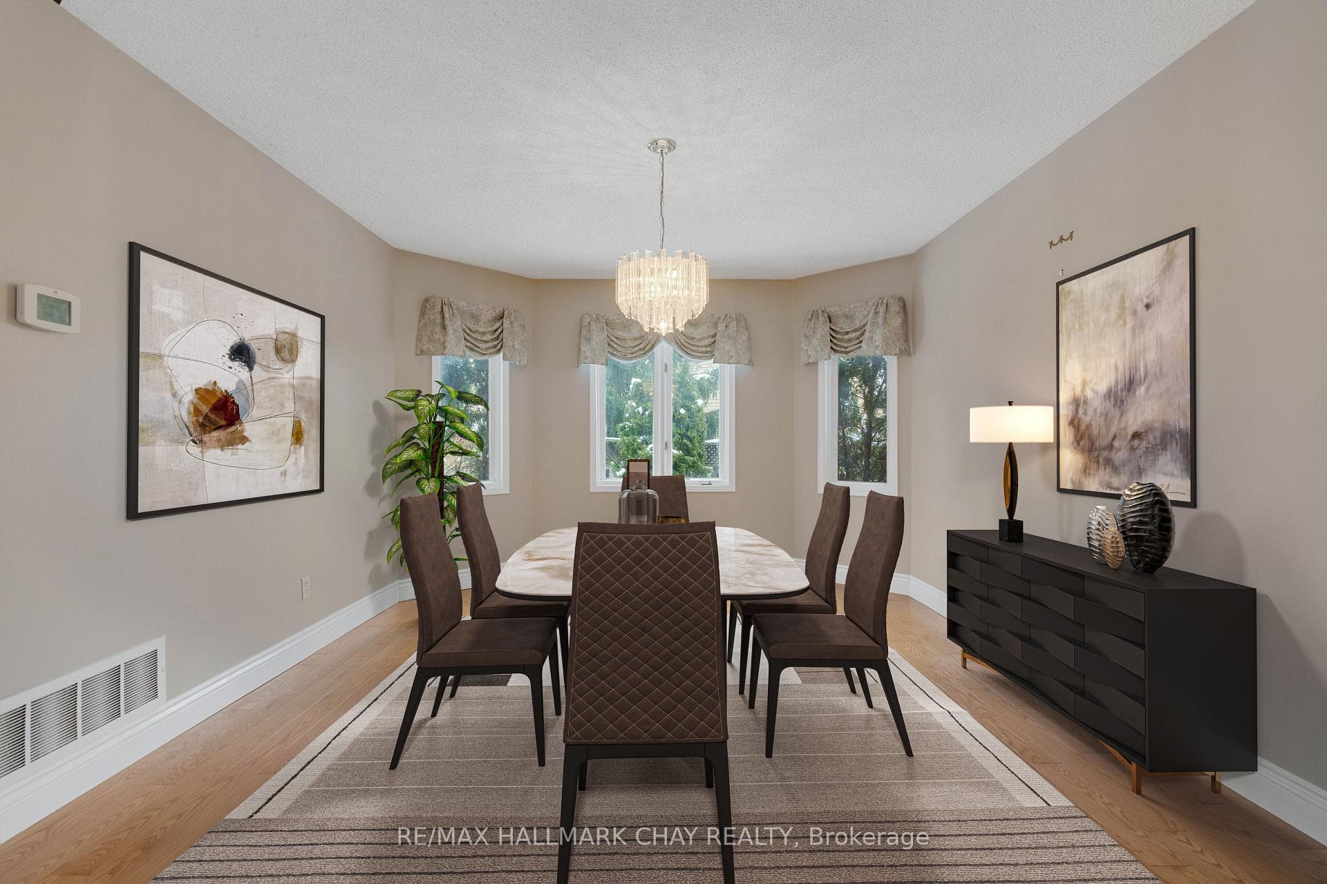 21 Tomlin Court photo 5